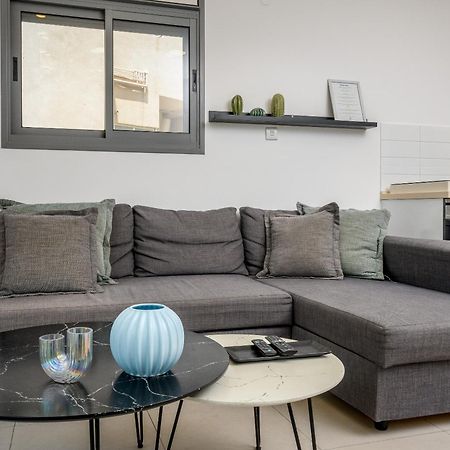 Very Nice 1 Bdr Apartment 2 Min From The Beach ! Tel Aviv Esterno foto