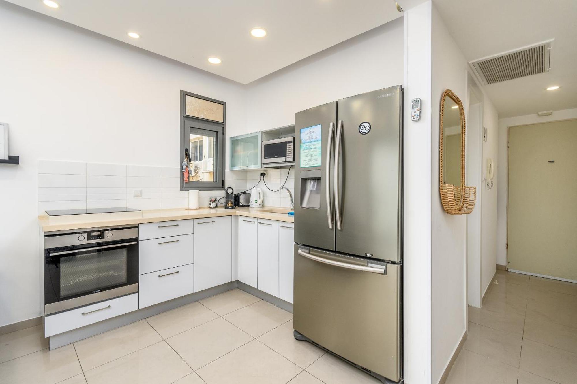 Very Nice 1 Bdr Apartment 2 Min From The Beach ! Tel Aviv Esterno foto