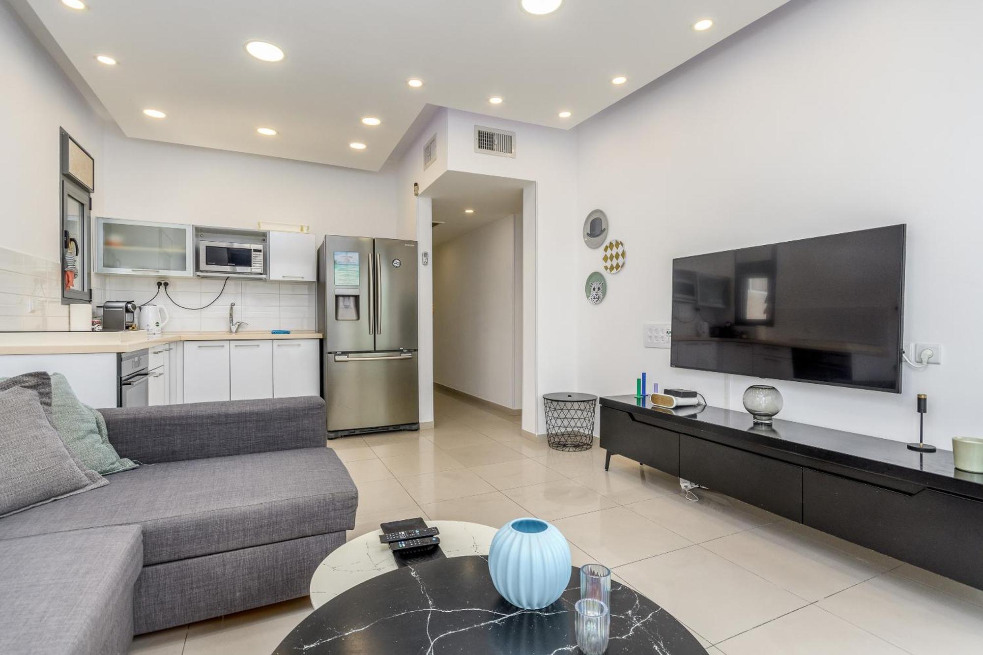 Very Nice 1 Bdr Apartment 2 Min From The Beach ! Tel Aviv Esterno foto