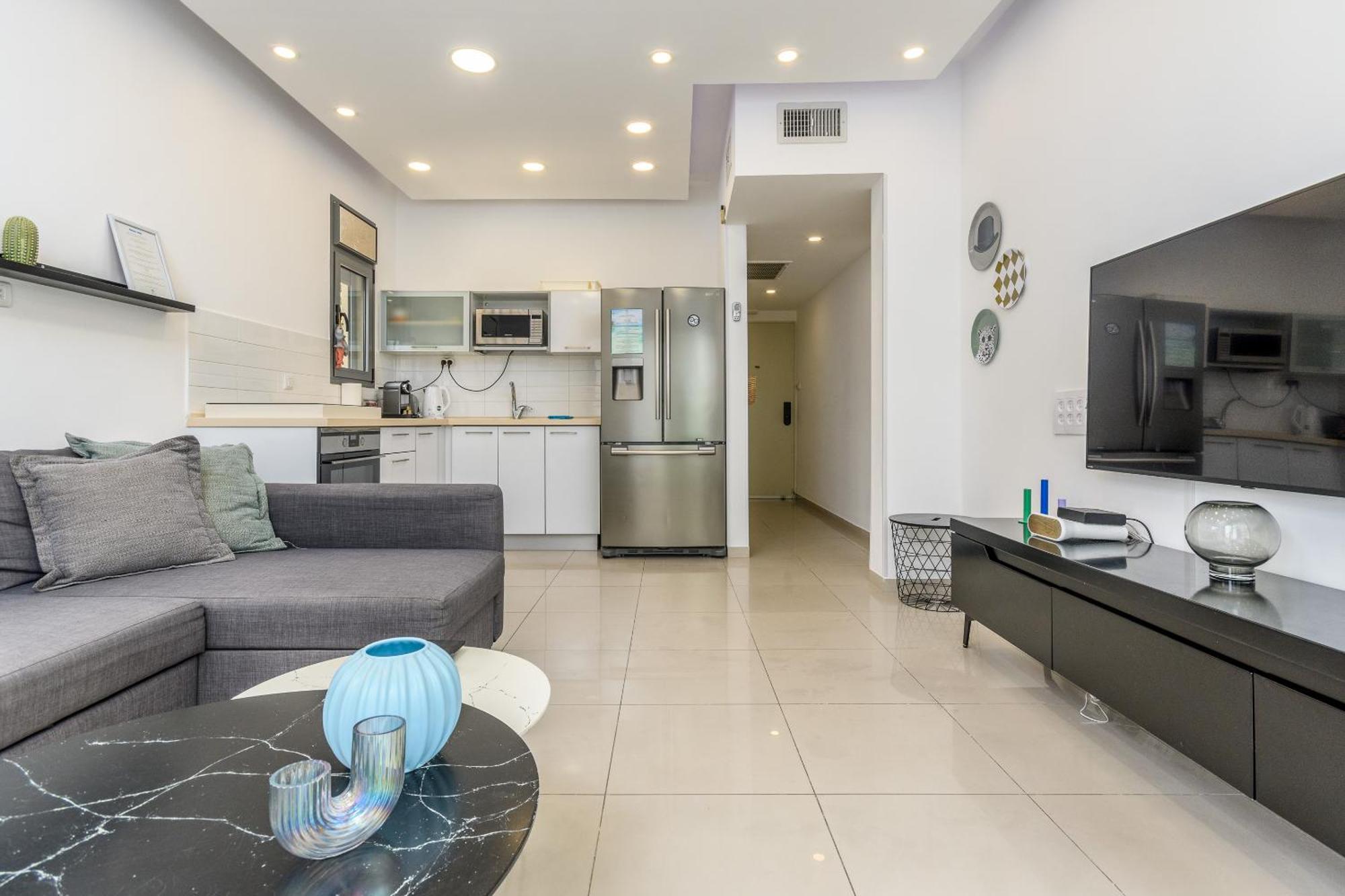 Very Nice 1 Bdr Apartment 2 Min From The Beach ! Tel Aviv Esterno foto